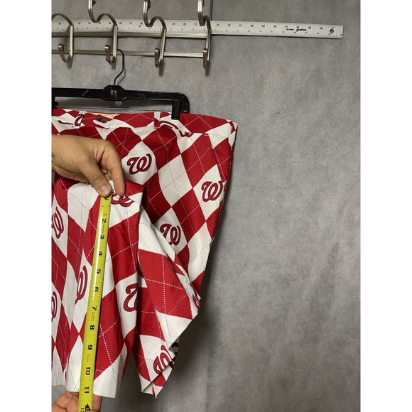 Loudmouth Shorts Men 44 Red White Washington Nationals Argyle MLB Baseball Chino - Picture 6 of 9